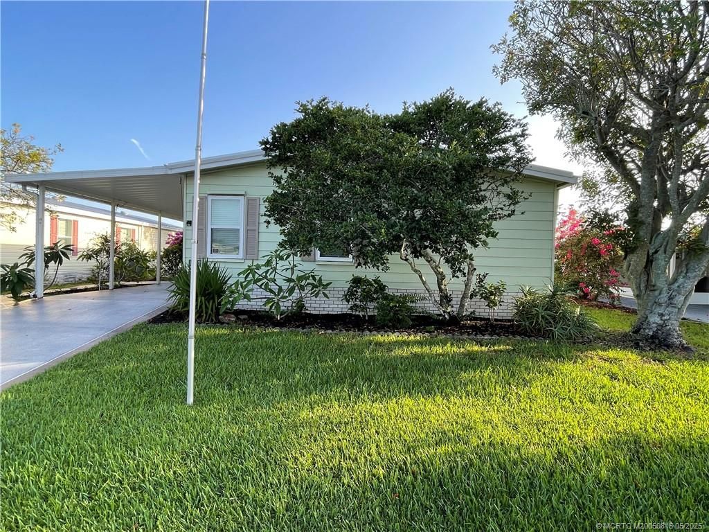 Photo of 16112 SW Indianwood Circle, Indiantown, FL 34956 (MLS # M20050815)