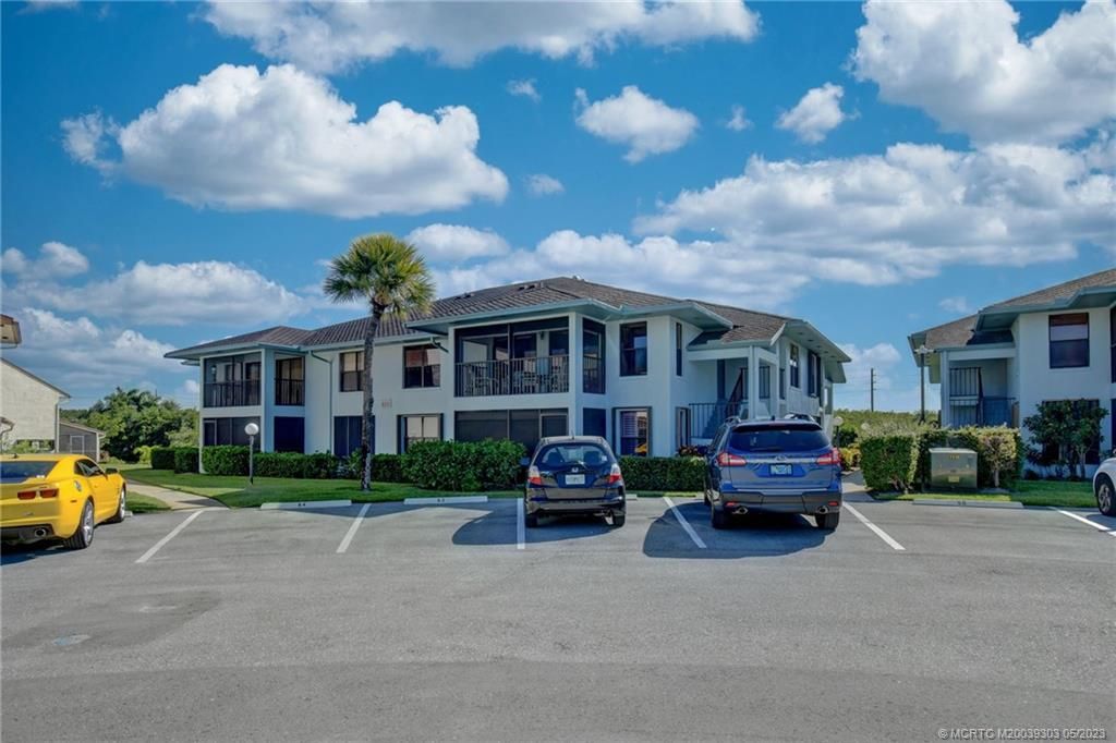 Photo of 950 S Kanner Highway #607, Stuart, FL 34994 (MLS # M20039303)