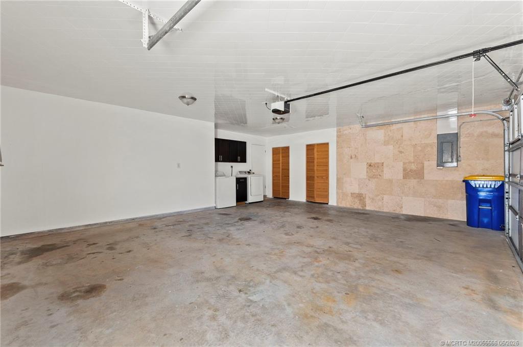 Palm City, Florida, 34990, United States, 3 Bedrooms Bedrooms, ,2 BathroomsBathrooms,Residential,Active,2045321