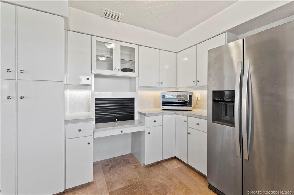 Palm City, Florida, 34990, United States, 3 Bedrooms Bedrooms, ,2 BathroomsBathrooms,Residential,Active,2045321