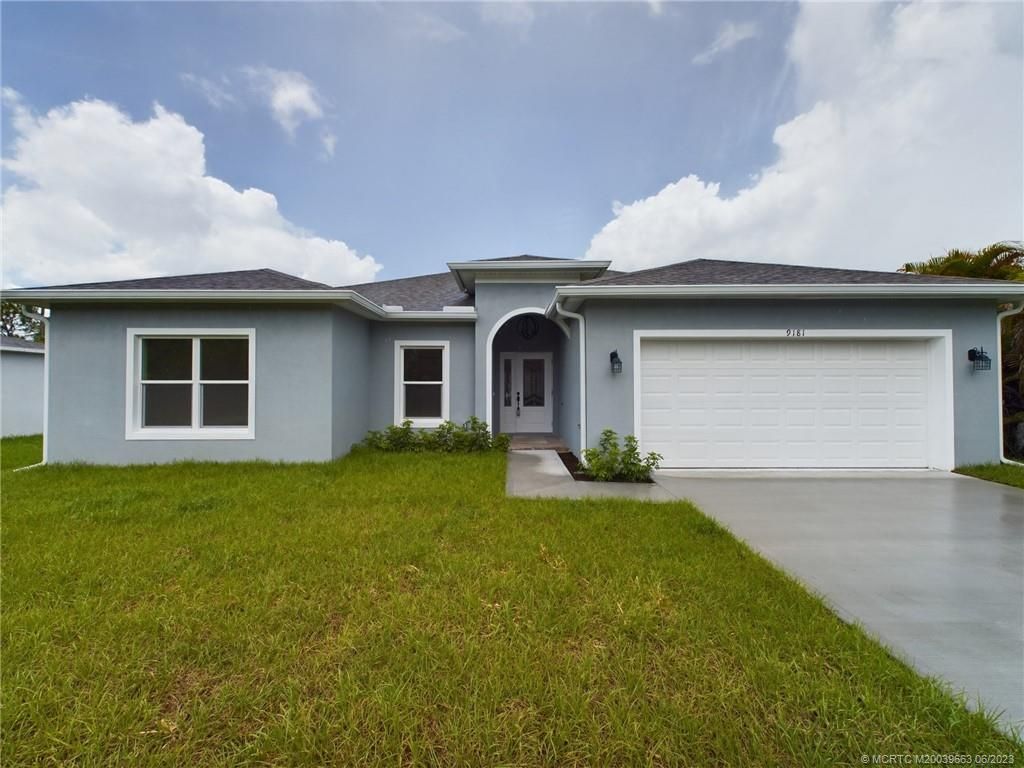 Photo of 9181 100th Avenue, Vero Beach, FL 32967 (MLS # M20039663)