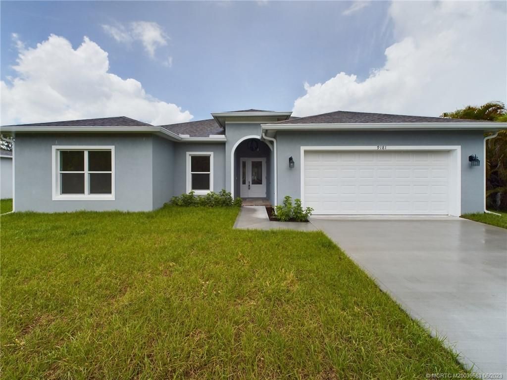 Photo of 9181 100th Avenue, Vero Beach, FL 32967 (MLS # M20039663)
