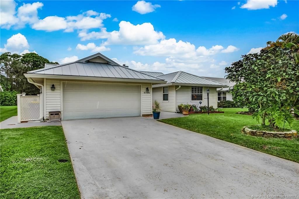 Photo of 6730 SE Lillian Court, Stuart, FL 34997 (MLS # M20037186)