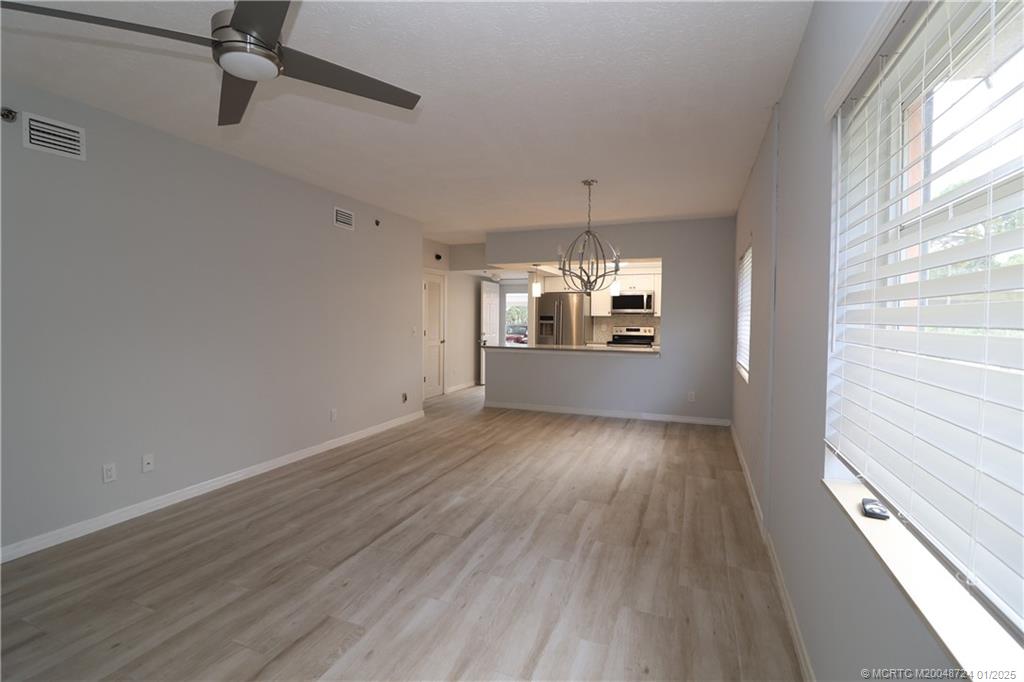 Stuart, Florida 34996, United States, 2 Bedrooms Bedrooms, ,2 BathroomsBathrooms,Residential,Active,13983