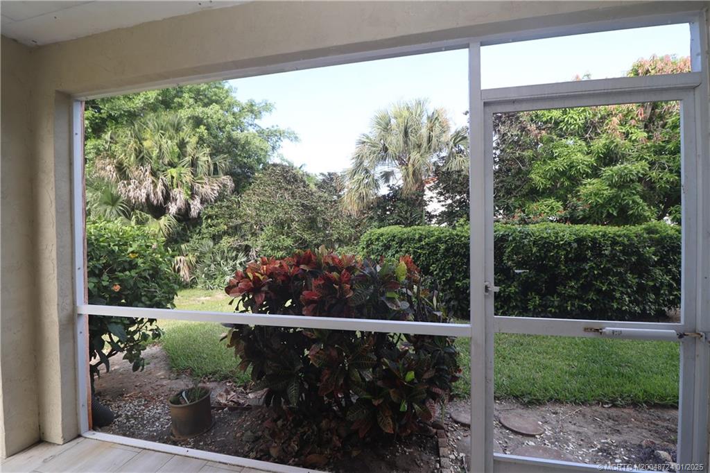 Stuart, Florida 34996, United States, 2 Bedrooms Bedrooms, ,2 BathroomsBathrooms,Residential,Active,13983