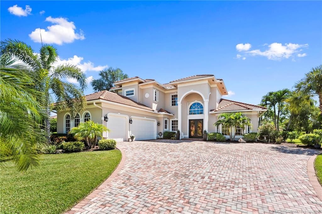 Photo of 1063 SW Squire Johns Lane, Palm City, FL 34990 (MLS # M20051849)