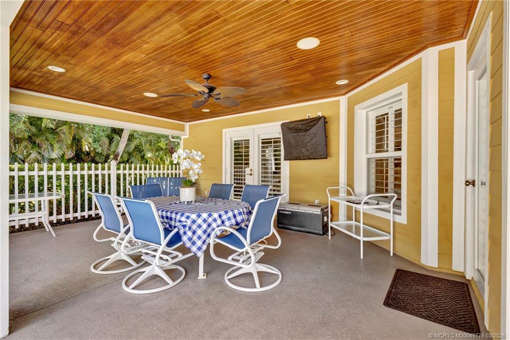 Stuart, Florida 34997, United States, 4 Bedrooms Bedrooms, ,3 BathroomsBathrooms,Residential,Active,94122