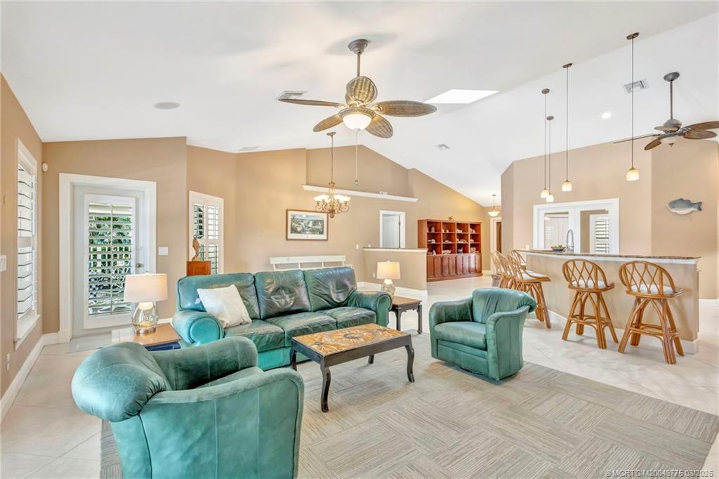 3020 SE Saint Lucie Boulevard