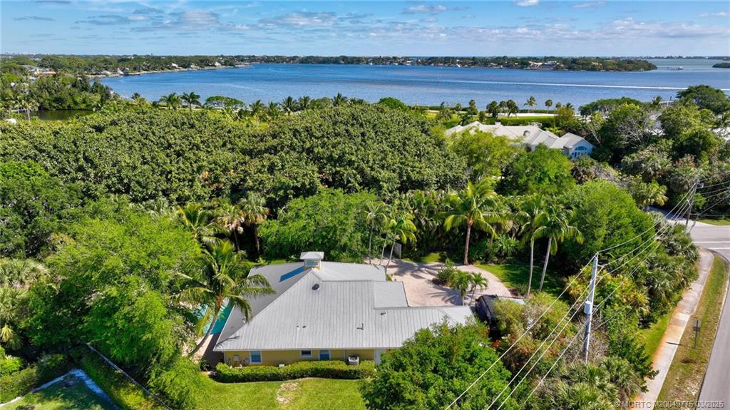 Stuart, Florida 34997, United States, 4 Bedrooms Bedrooms, ,3 BathroomsBathrooms,Residential,Active,94122