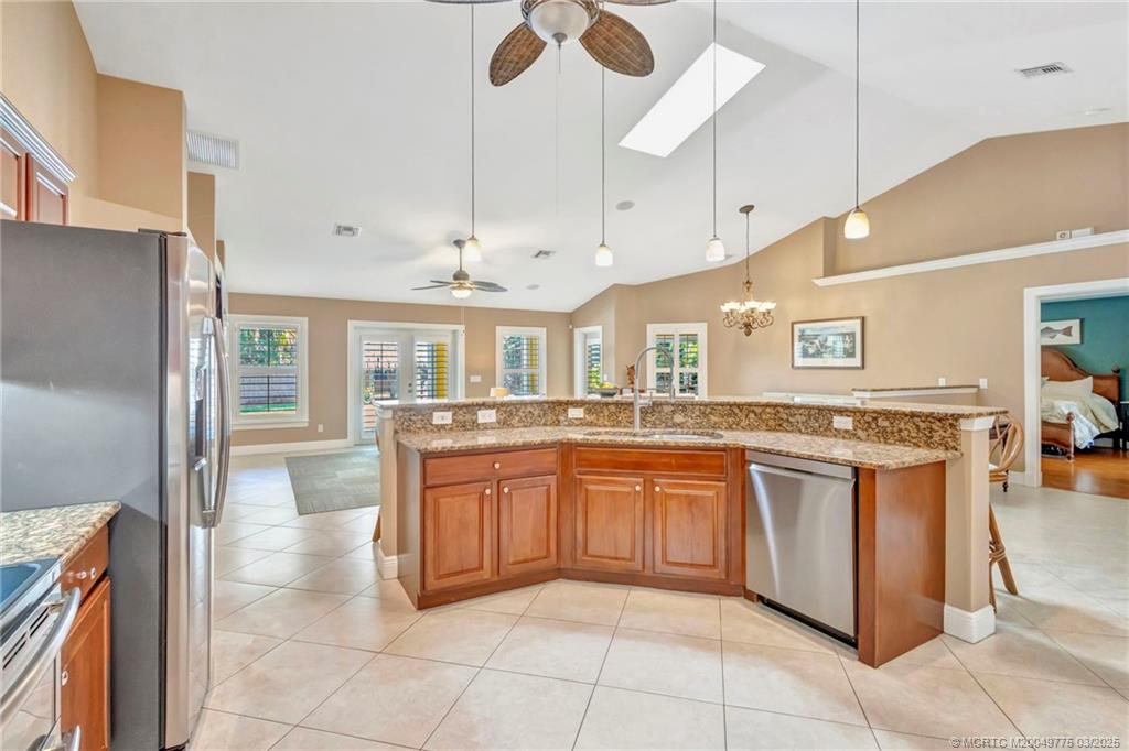 Stuart, Florida 34997, United States, 4 Bedrooms Bedrooms, ,3 BathroomsBathrooms,Residential,Active,94122