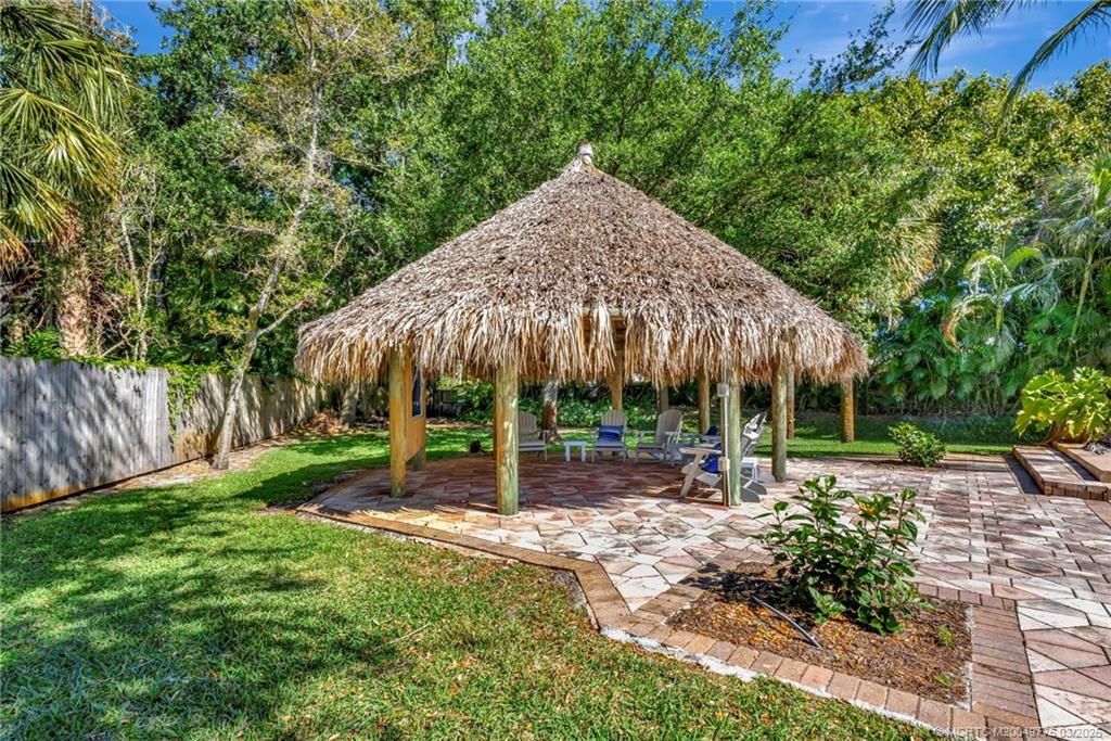 Stuart, Florida 34997, United States, 4 Bedrooms Bedrooms, ,3 BathroomsBathrooms,Residential,Active,94122