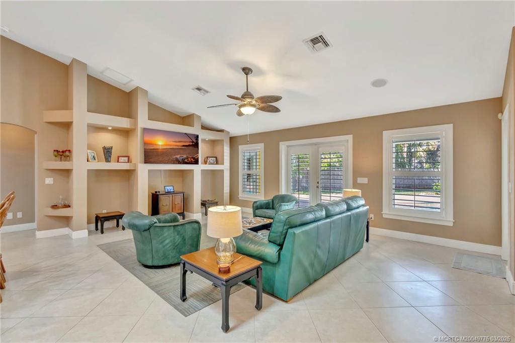 Stuart, Florida 34997, United States, 4 Bedrooms Bedrooms, ,3 BathroomsBathrooms,Residential,Active,94122