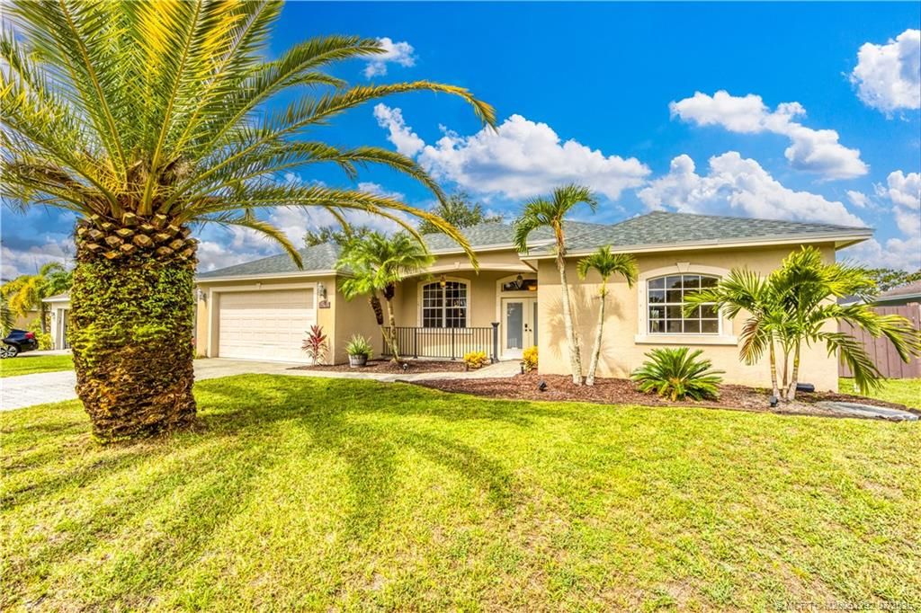 Photo of 3872 SW Chicopee Street, Port Saint Lucie, FL 34953 (MLS # M20051292)
