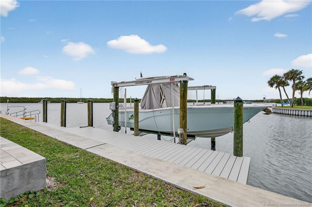 Photo of 276 Bermuda Beach Drive, Hutchinson Island, FL 34949 (MLS # M20055099)