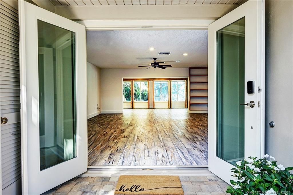 Photo of 18 Palm Road, Stuart, FL 34996 (MLS # M20047488)