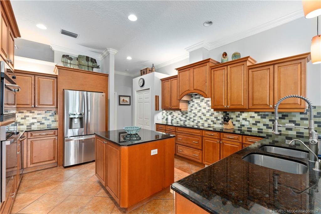 Palm City, Florida 34990, United States, 4 Bedrooms Bedrooms, ,3 BathroomsBathrooms,Residential,Active,53941