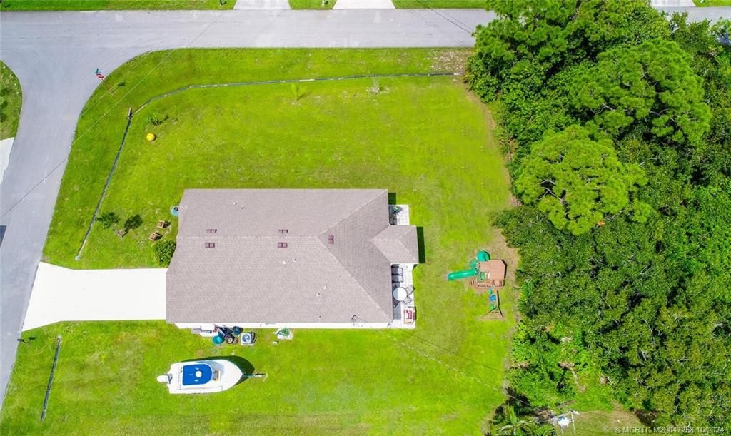 Photo of 991 SW Fable Avenue, Port Saint Lucie, FL 34953 (MLS # M20047258)