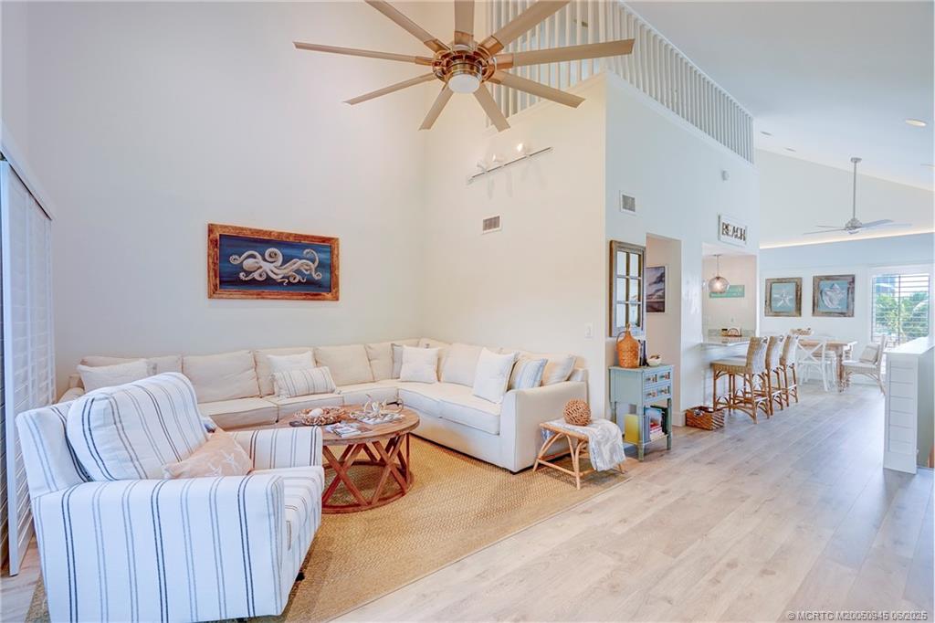 Stuart, Florida 34996, United States, 2 Bedrooms Bedrooms, ,3 BathroomsBathrooms,Residential,Active,148274