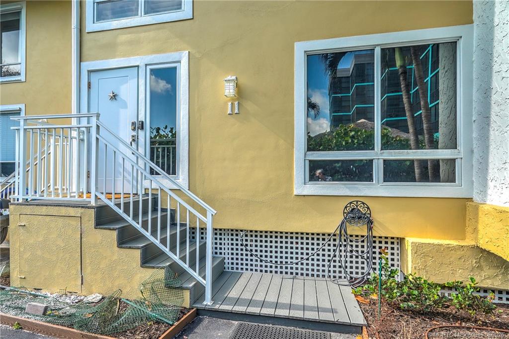 Stuart, Florida 34996, United States, 2 Bedrooms Bedrooms, ,3 BathroomsBathrooms,Residential,Active,148274