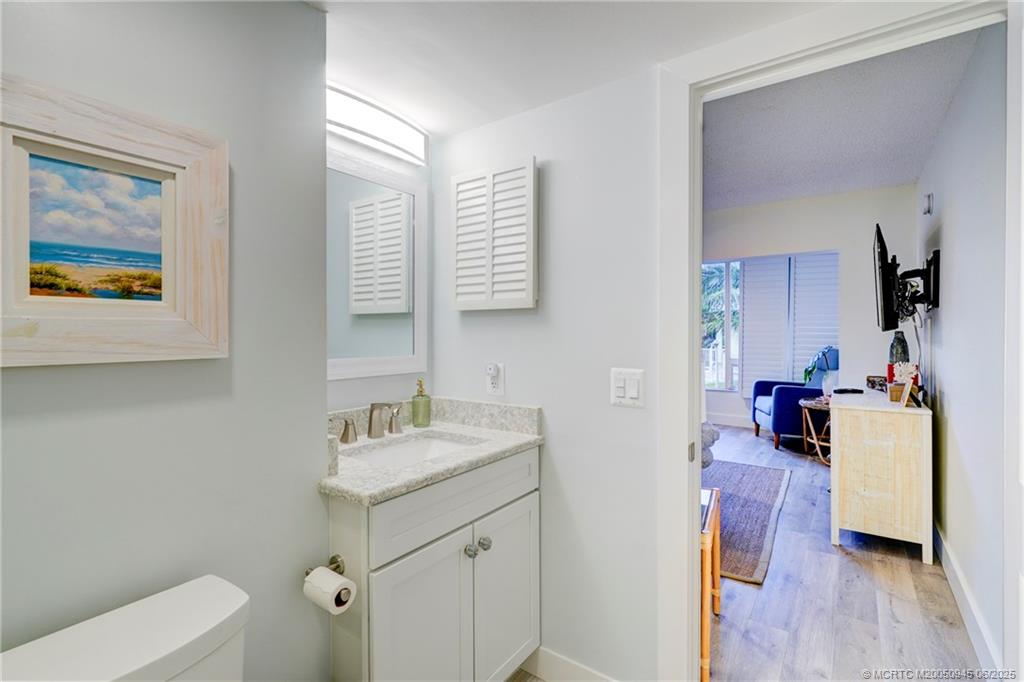 Stuart, Florida 34996, United States, 2 Bedrooms Bedrooms, ,3 BathroomsBathrooms,Residential,Active,148274