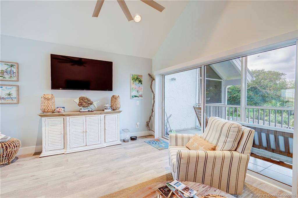 Stuart, Florida 34996, United States, 2 Bedrooms Bedrooms, ,3 BathroomsBathrooms,Residential,Active,148274