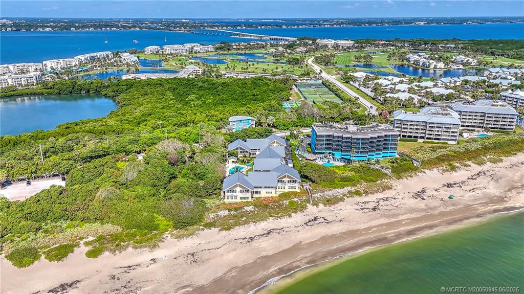 Stuart, Florida 34996, United States, 2 Bedrooms Bedrooms, ,3 BathroomsBathrooms,Residential,Active,148274