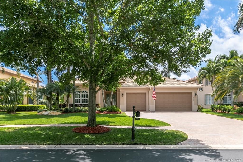 Photo of 4657 SW Long Bay Drive, Palm City, FL 34990 (MLS # M20038722)