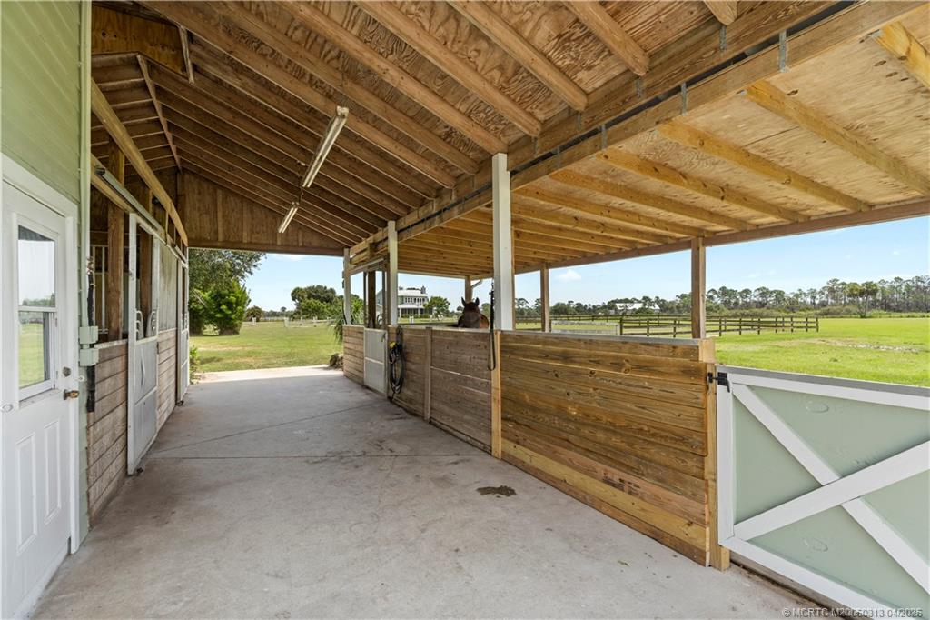 Stuart, Florida 34997, United States, 3 Bedrooms Bedrooms, ,3 BathroomsBathrooms,Residential,Active,119609