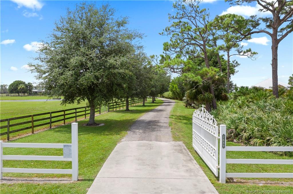 Stuart, Florida 34997, United States, 3 Bedrooms Bedrooms, ,3 BathroomsBathrooms,Residential,Active,119609