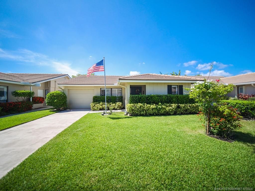 Photo of 4121 SW Egret Pond Terrace, Palm City, FL 34990 (MLS # M20045567)
