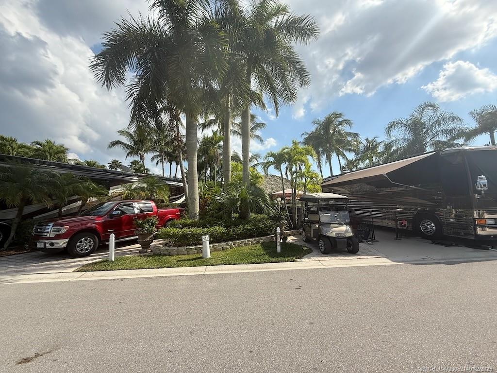 413 NW Chipshot Lane