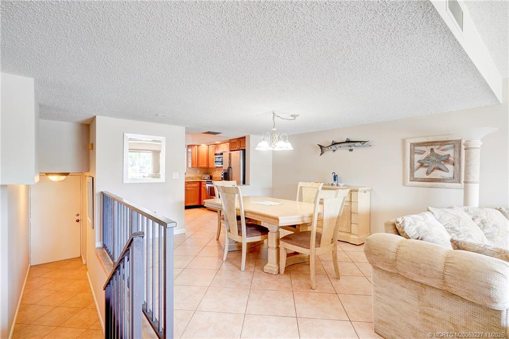 Jensen Beach, Florida 34957, United States, 2 Bedrooms Bedrooms, ,2 BathroomsBathrooms,Residential,Active,247419