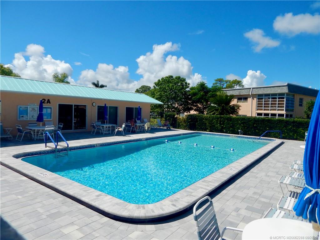 Stuart, Florida 34996, United States, 2 Bedrooms Bedrooms, ,2 BathroomsBathrooms,Residential,Active,214197