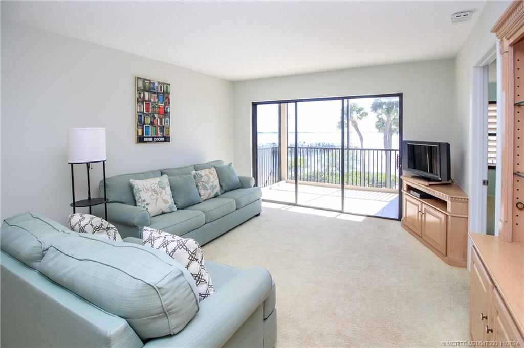 Stuart, Florida 34996, United States, 2 Bedrooms Bedrooms, ,2 BathroomsBathrooms,Residential,Active,30294