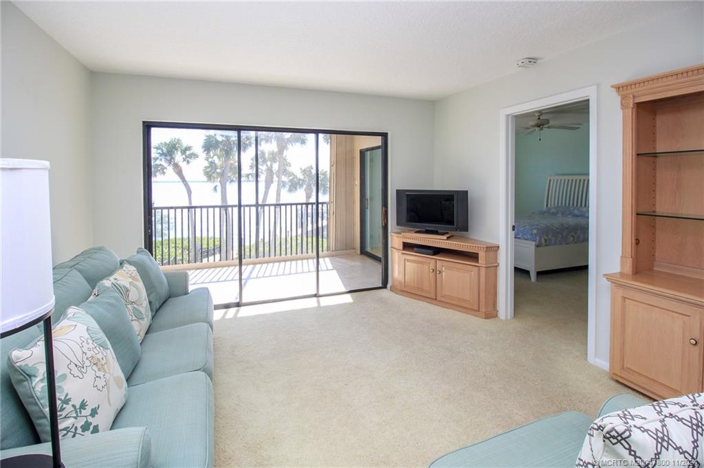 Stuart, Florida 34996, United States, 2 Bedrooms Bedrooms, ,2 BathroomsBathrooms,Residential,Active,30294