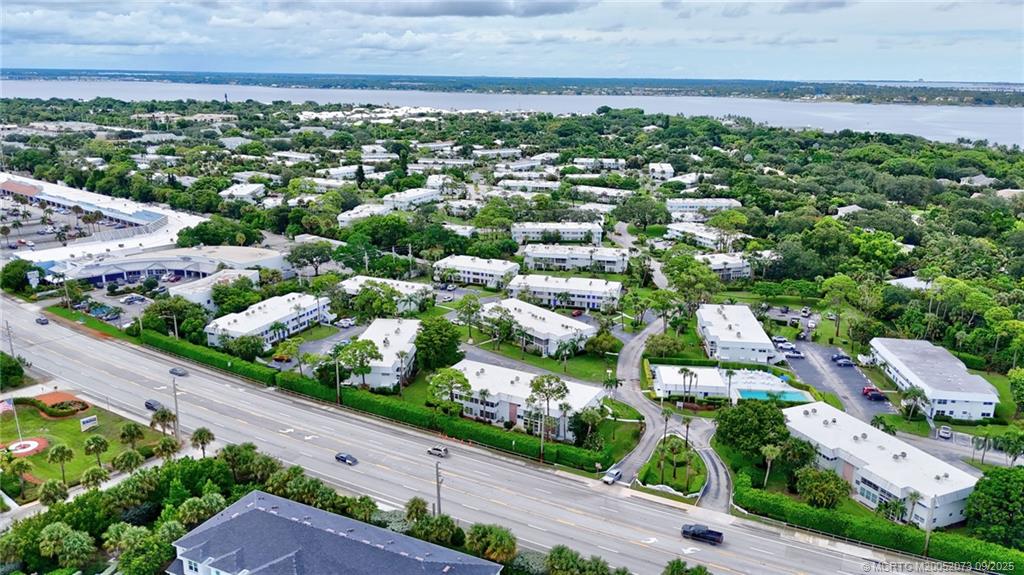 Stuart, Florida 34996, United States, 2 Bedrooms Bedrooms, ,2 BathroomsBathrooms,Residential,Active,205341