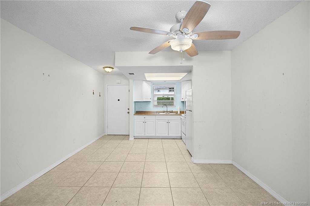 Stuart, Florida 34996, United States, 2 Bedrooms Bedrooms, ,2 BathroomsBathrooms,Residential,Active,205341