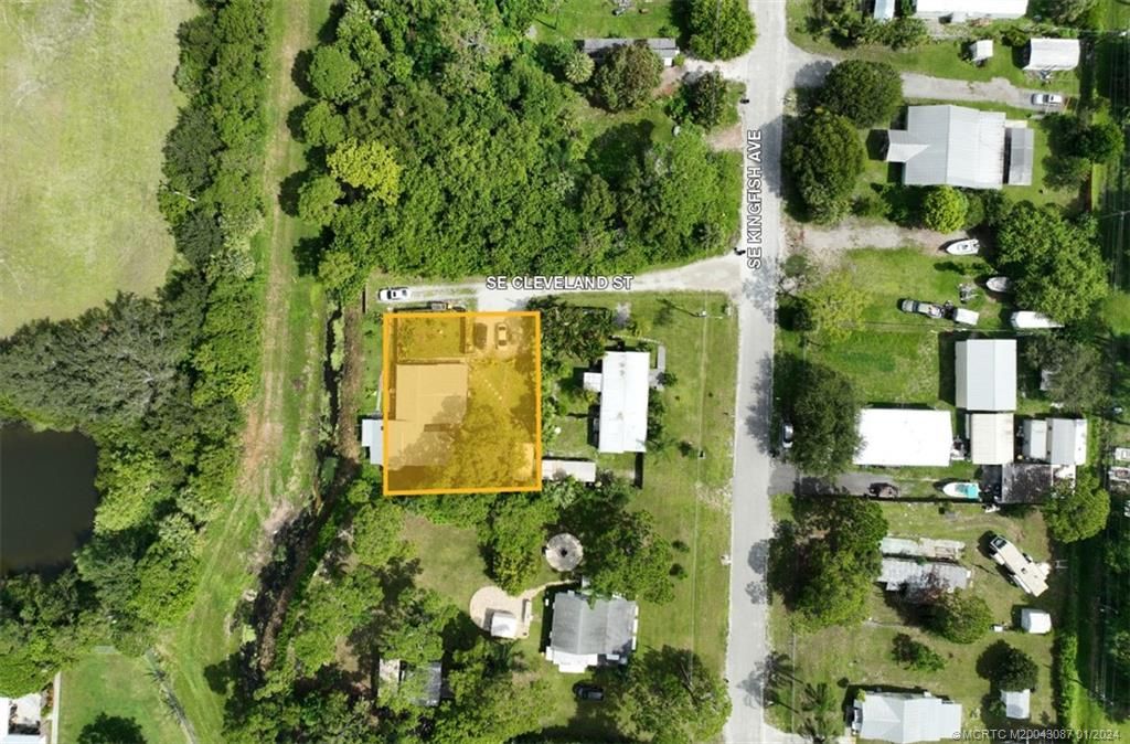 Photo of 3518 SE Cleveland Street, Stuart, FL 34997 (MLS # M20043087)