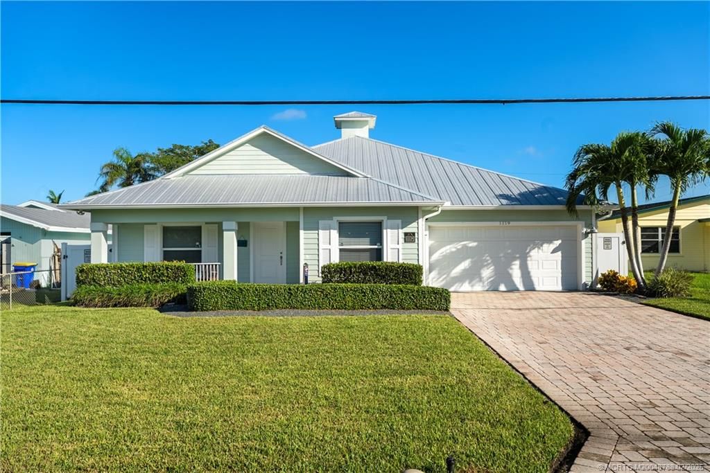 Photo of 1119 SW 34th Street, Palm City, FL 34990 (MLS # M20048788)