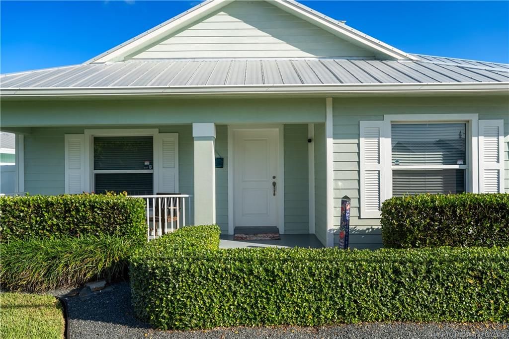Photo of 1119 SW 34th Street, Palm City, FL 34990 (MLS # M20048788)