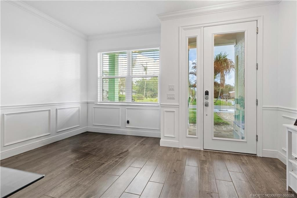 Photo of 5608 SE 44th Avenue, Stuart, FL 34997 (MLS # M20055701)