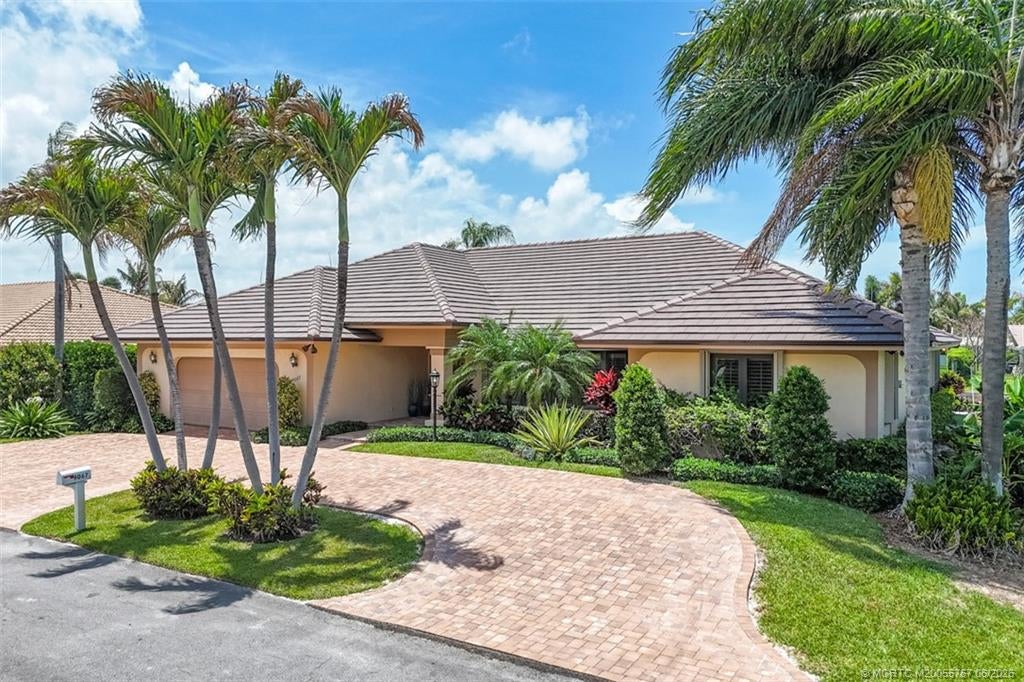 Photo of 9067 SE Star Island Way, Hobe Sound, FL 33455 (MLS # M20055767)