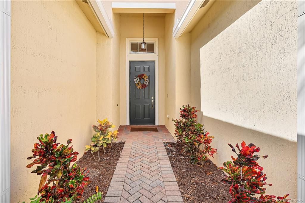 Photo of 9711 SW Glenbrook Drive, Port Saint Lucie, FL 34987 (MLS # M20047619)