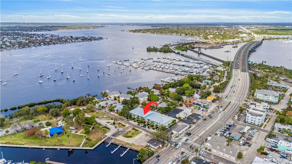 Photo of 521 SW Ocean Boulevard, Stuart, FL 34994 (MLS # M20054363)