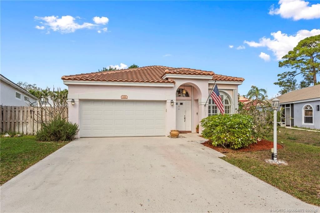 Photo of 121 Woodlake Circle, Greenacres, FL 33463 (MLS # M20054872)