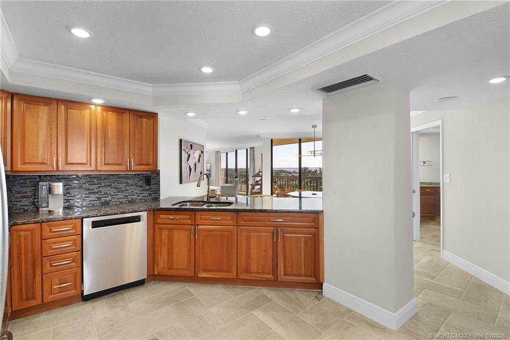 9500 S Ocean Drive 910