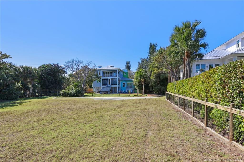Stuart, Florida, 34996, United States, 3 Bedrooms Bedrooms, ,3 BathroomsBathrooms,Residential,Active,2015762