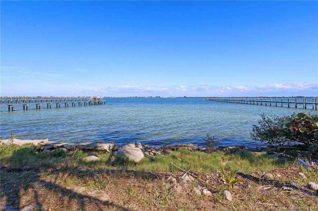 Photo of 94 N Sewalls Point Road, Stuart, FL 34996 (MLS # M20053980)