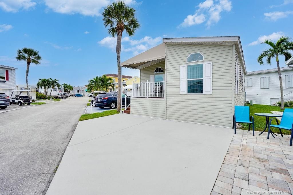 Photo of 177 Nettles Boulevard, Jensen Beach, FL 34957 (MLS # M20047783)