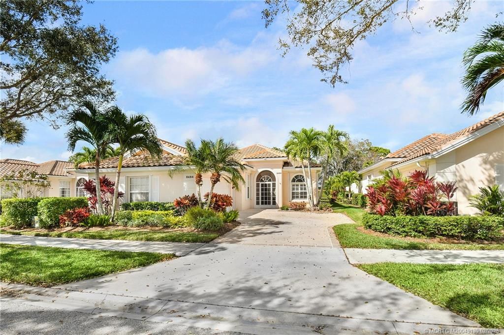 Photo of 8484 SE Palm Hammock Lane, Hobe Sound, FL 33455 (MLS # M20049130)